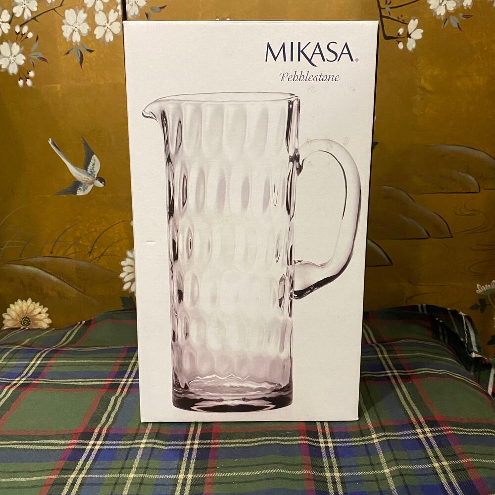 BNIB Mikasa‎ Pebblestone Clear Textured Tall Pitcher 68oz